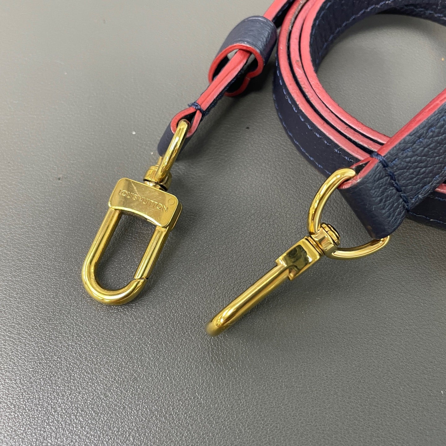 Louis Vuitton - Pochette Metis - Leather - Blue - (medium)