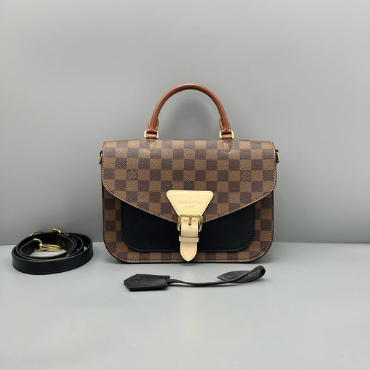 Louis Vuitton - Pochette Metis - Leather - Brown - (medium)