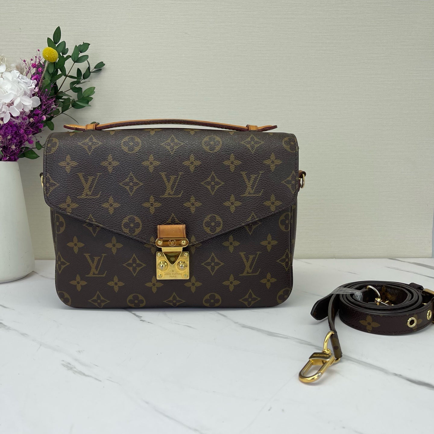Louis Vuitton - Pochette Métis - Leather - Brown - (Medium)