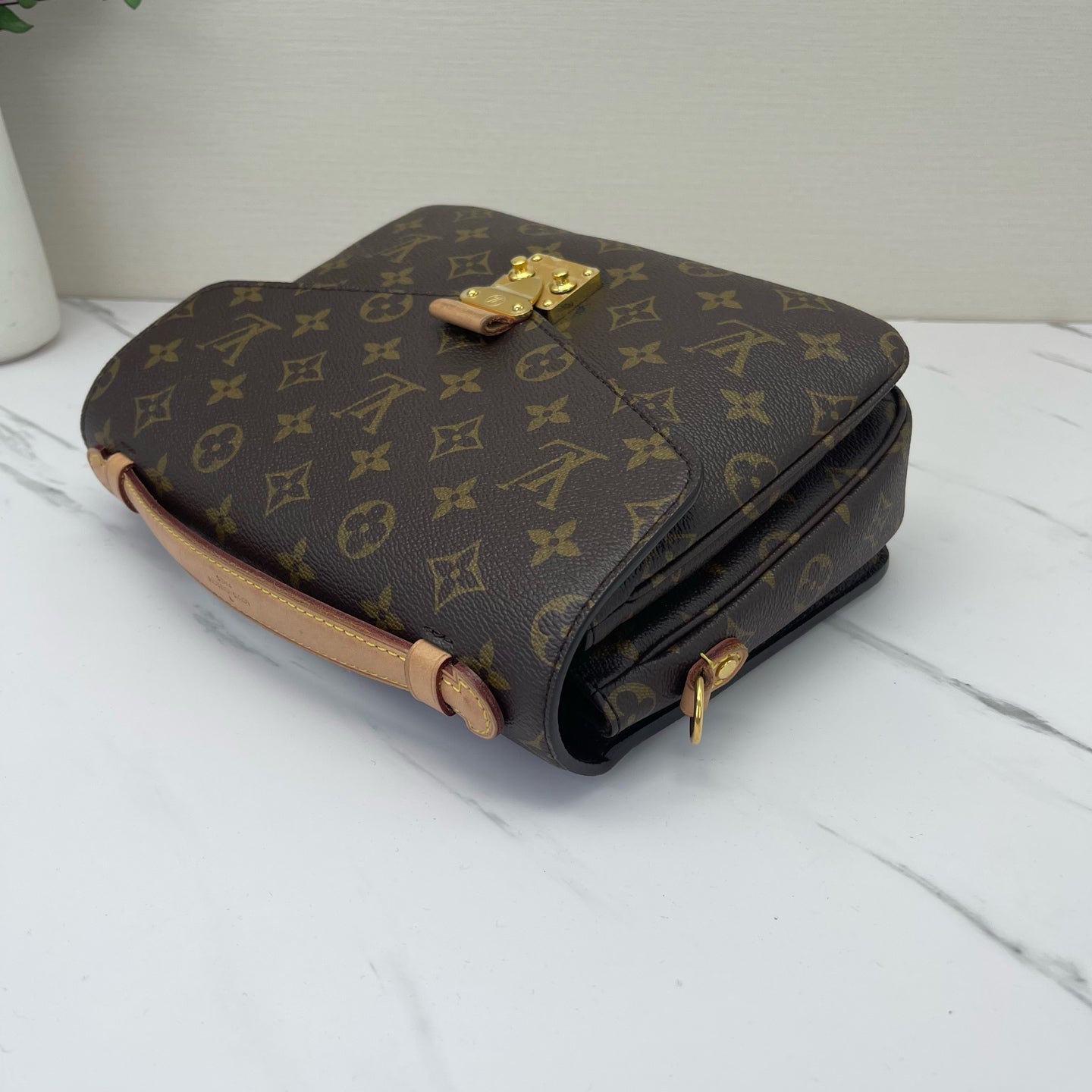 Louis Vuitton - Pochette Métis - Leather - Brown - (medium)