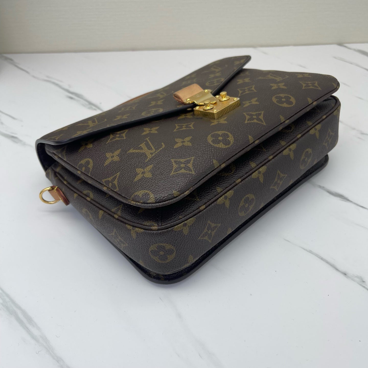 Louis Vuitton - Pochette Métis - Leather - Brown - (medium)