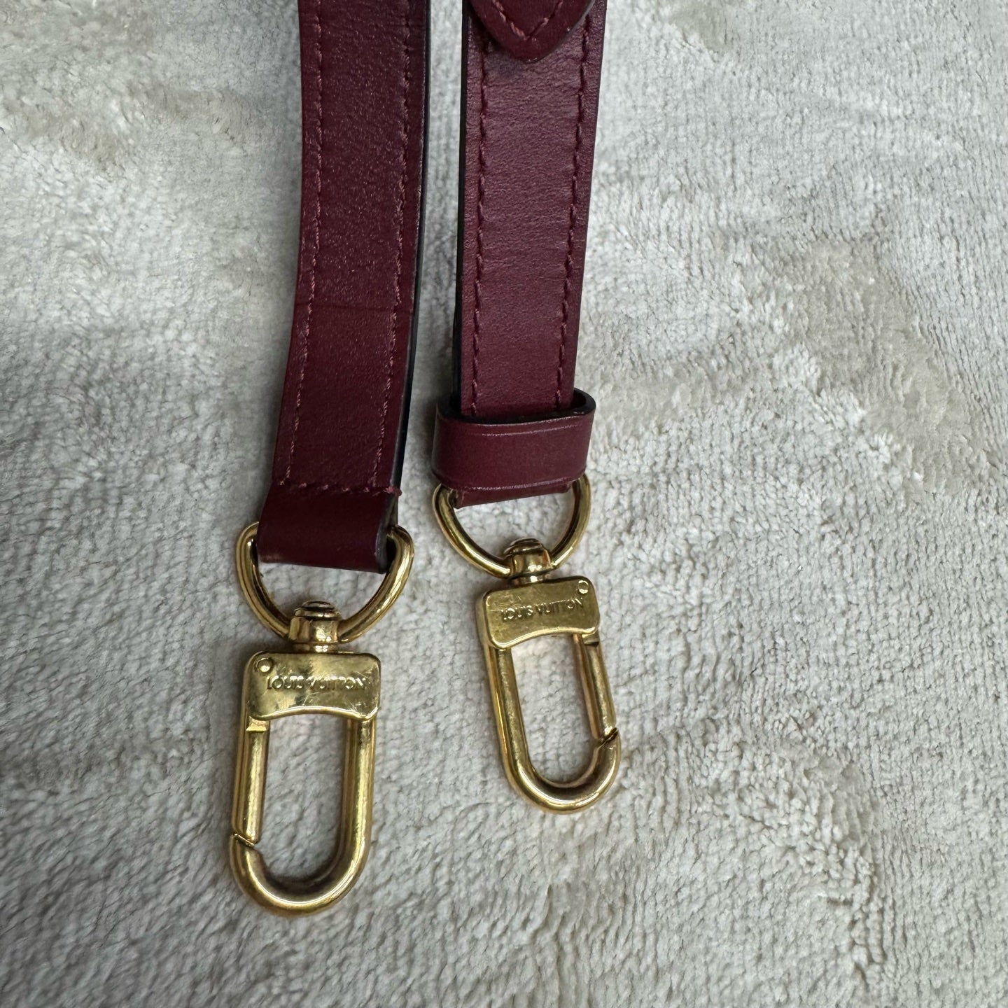 Louis Vuitton - Pochette Metis - Leather - Brown - (medium)
