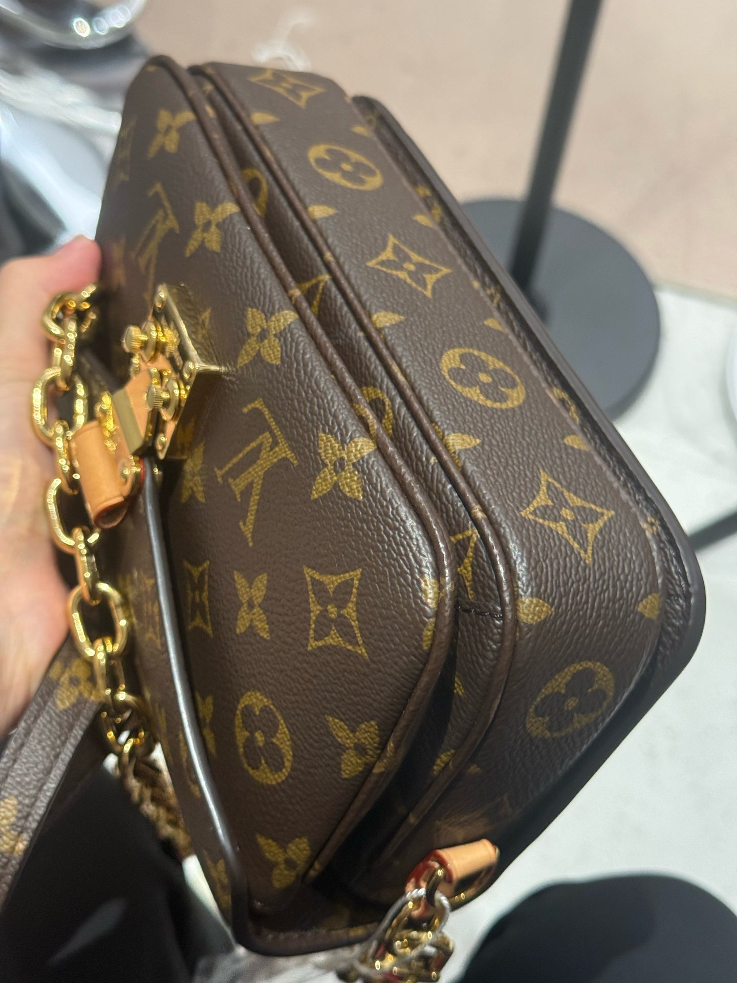 Louis Vuitton - Pochette Métis - Leather - Brown - (mini)