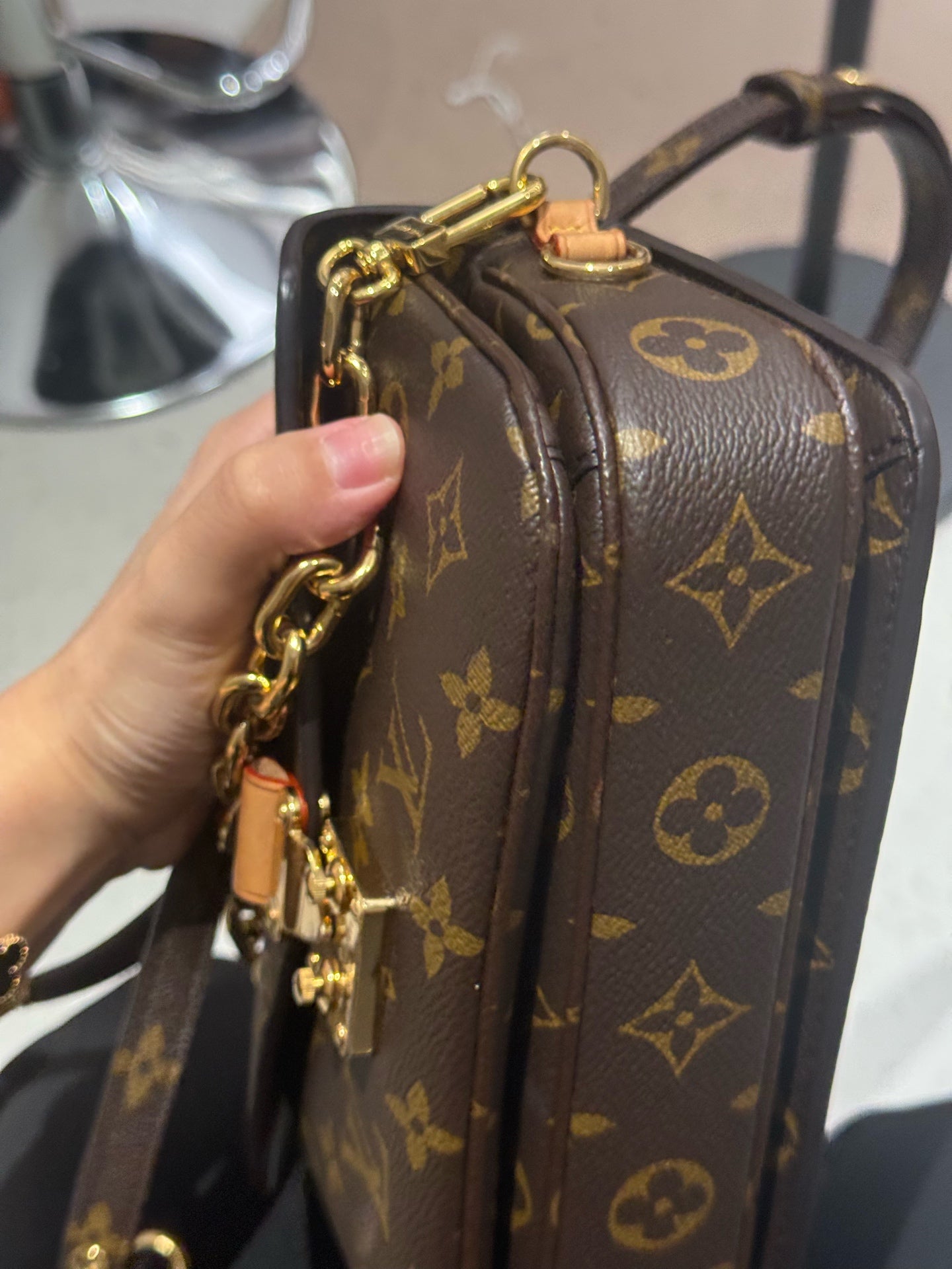 Louis Vuitton - Pochette Métis - Leather - Brown - (mini)