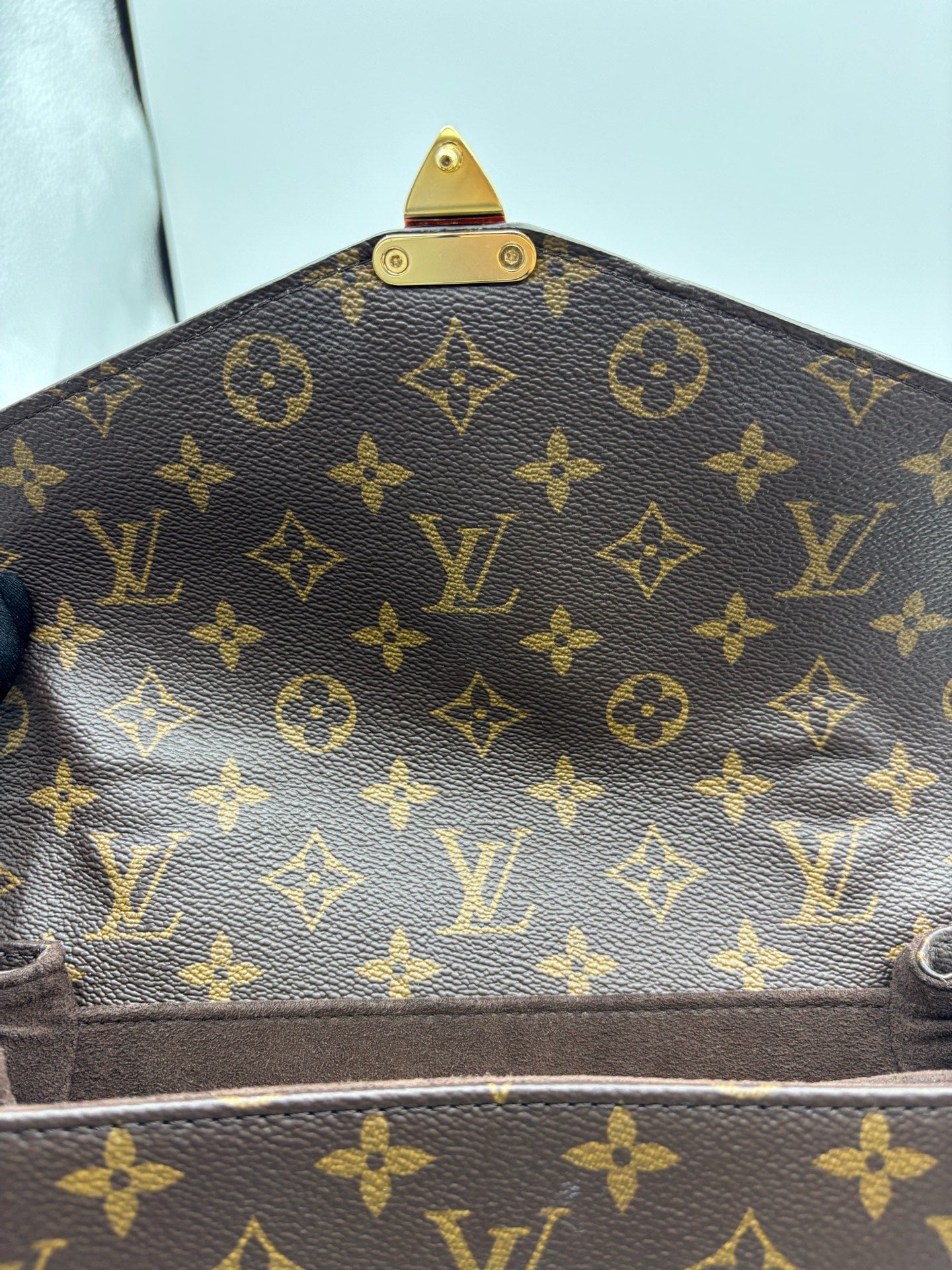 Louis Vuitton - Pochette Metis - Leather - Brown - (small)