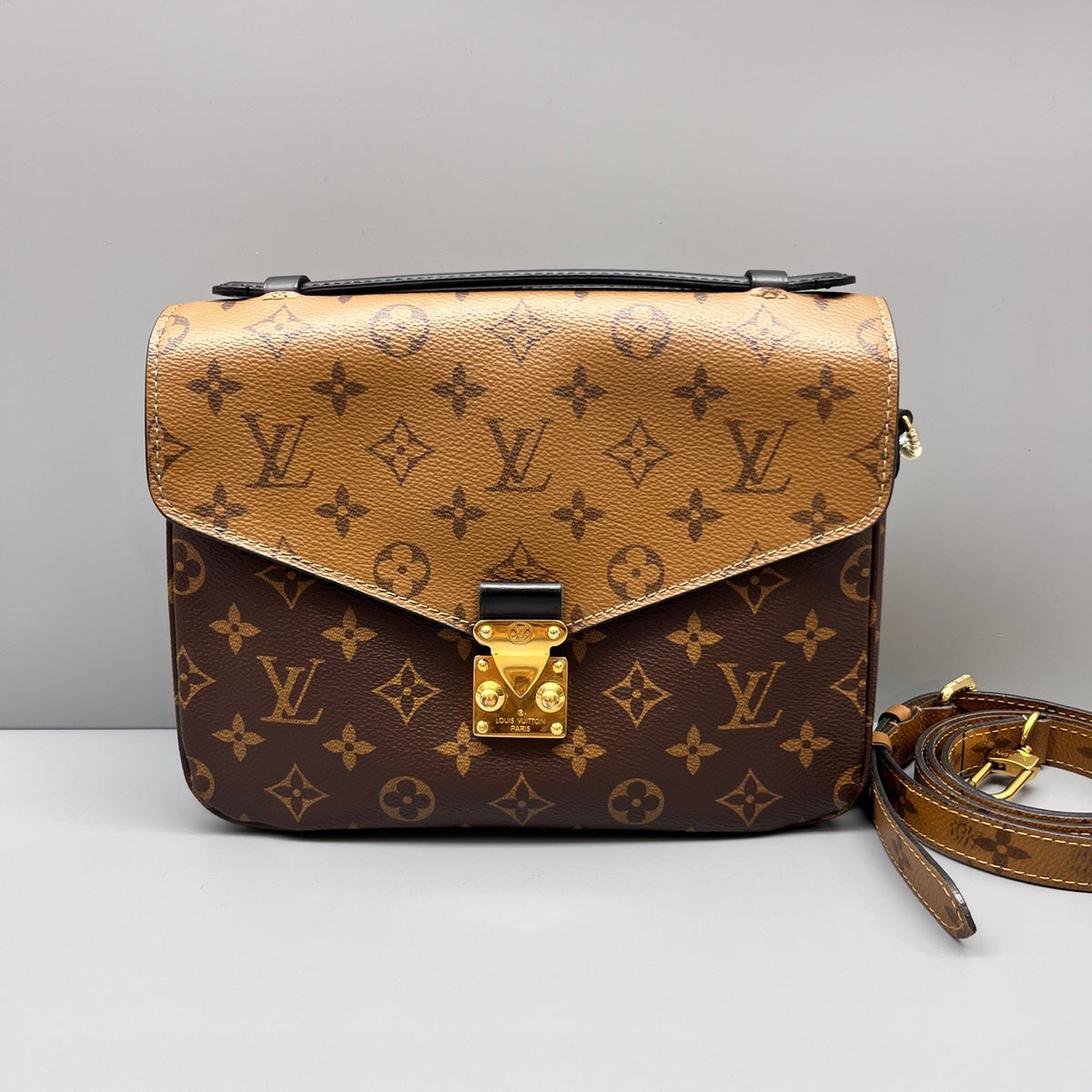 Louis Vuitton - Pochette Metis - Leather - Multicolour - (medium)
