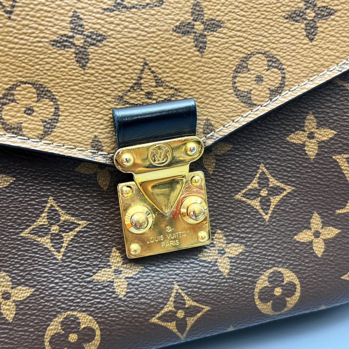 Louis Vuitton - Pochette Metis - Leather - Multicolour - (medium)