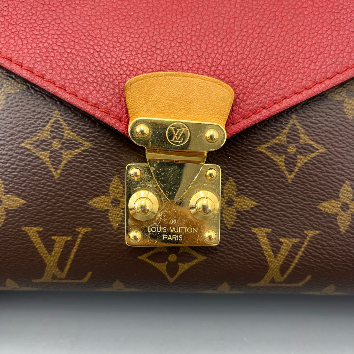 Louis Vuitton - Pochette Metis - Leather - Multicolour - (mini)