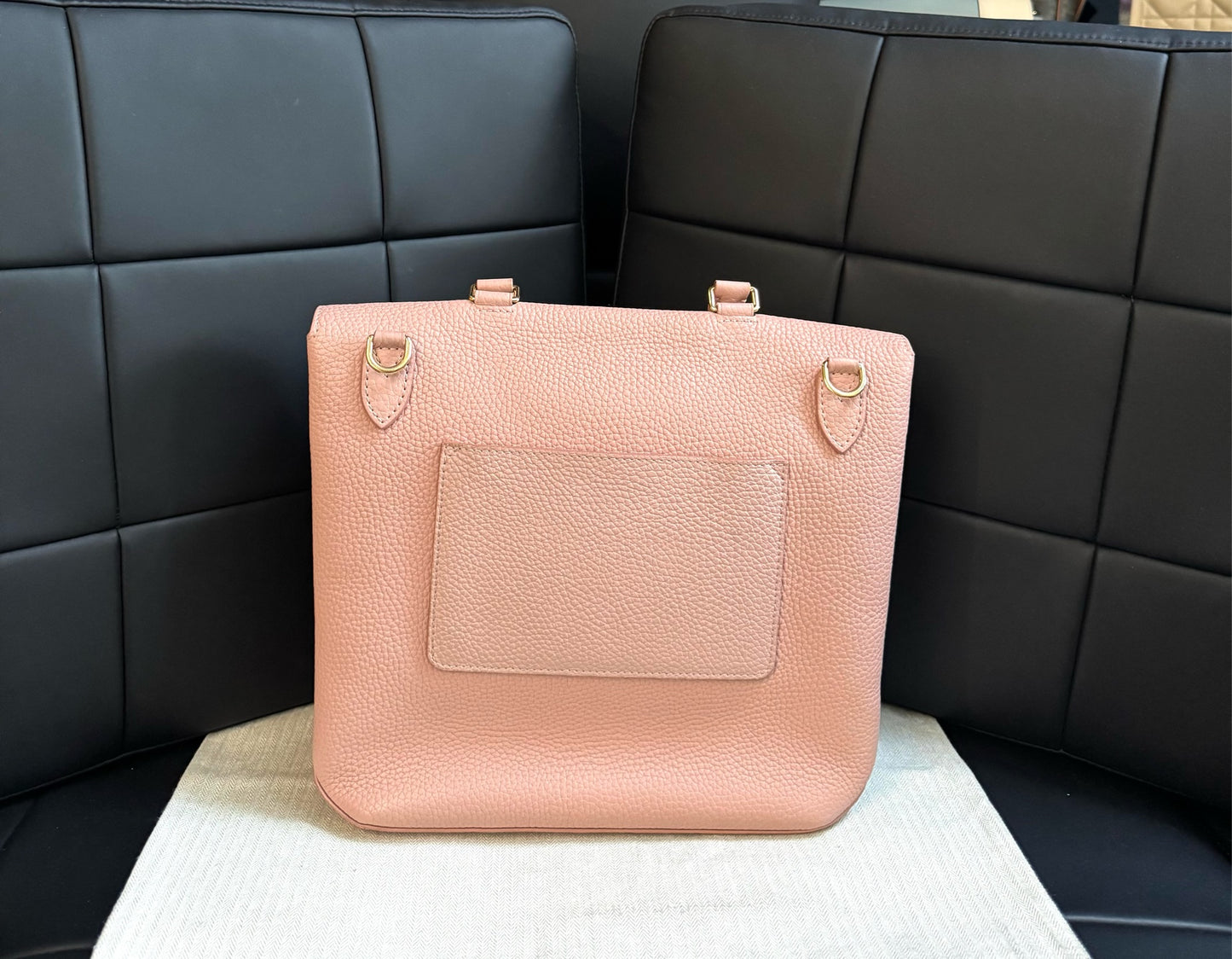 Louis Vuitton - Pochette Metis - Leather - Pink - (medium)