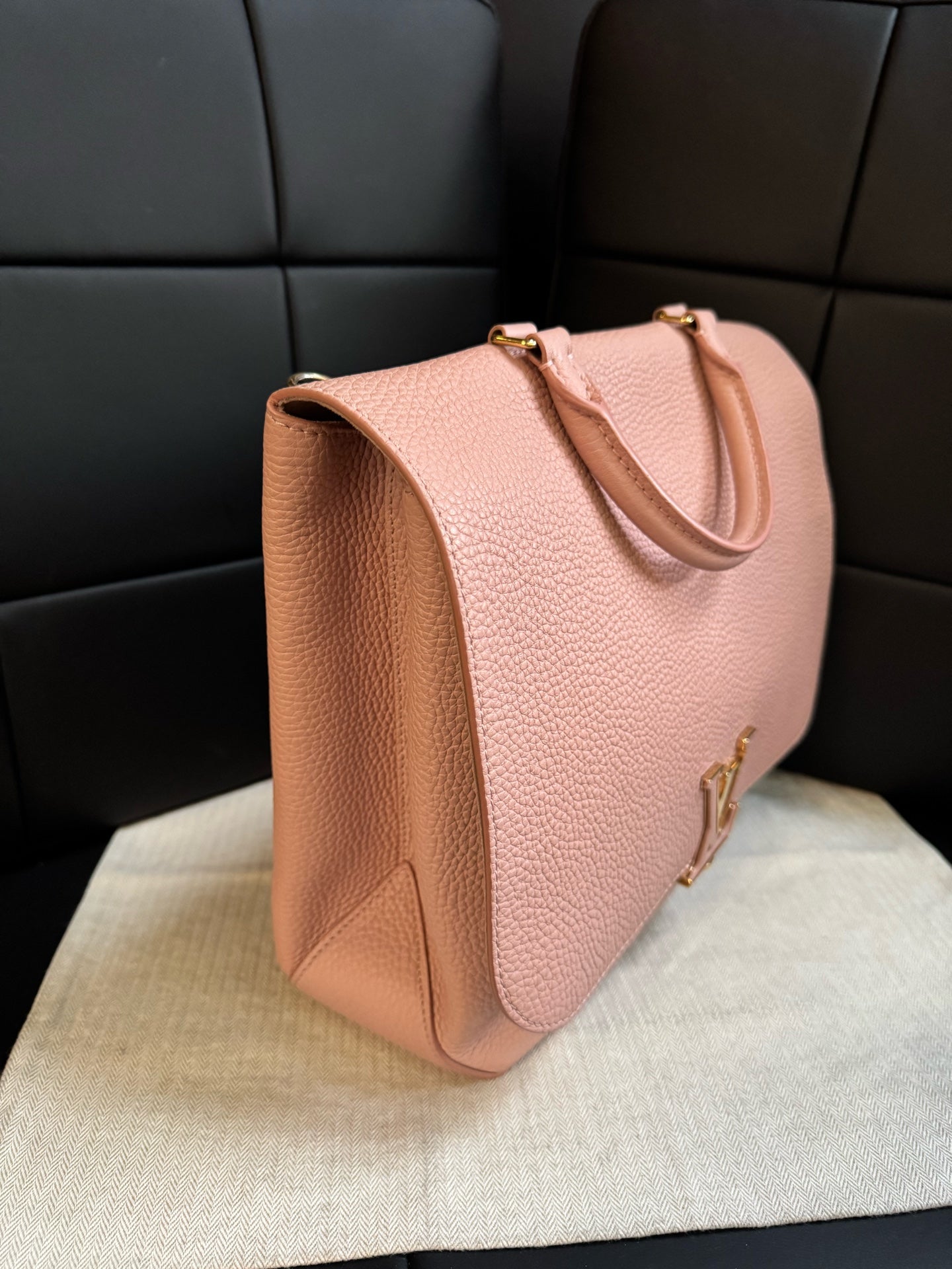 Louis Vuitton - Pochette Metis - Leather - Pink - (medium)