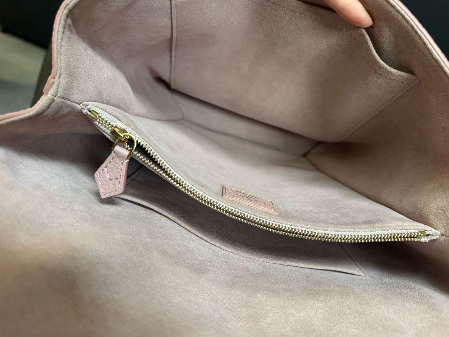 Louis Vuitton - Pochette Metis - Leather - Pink - (medium)