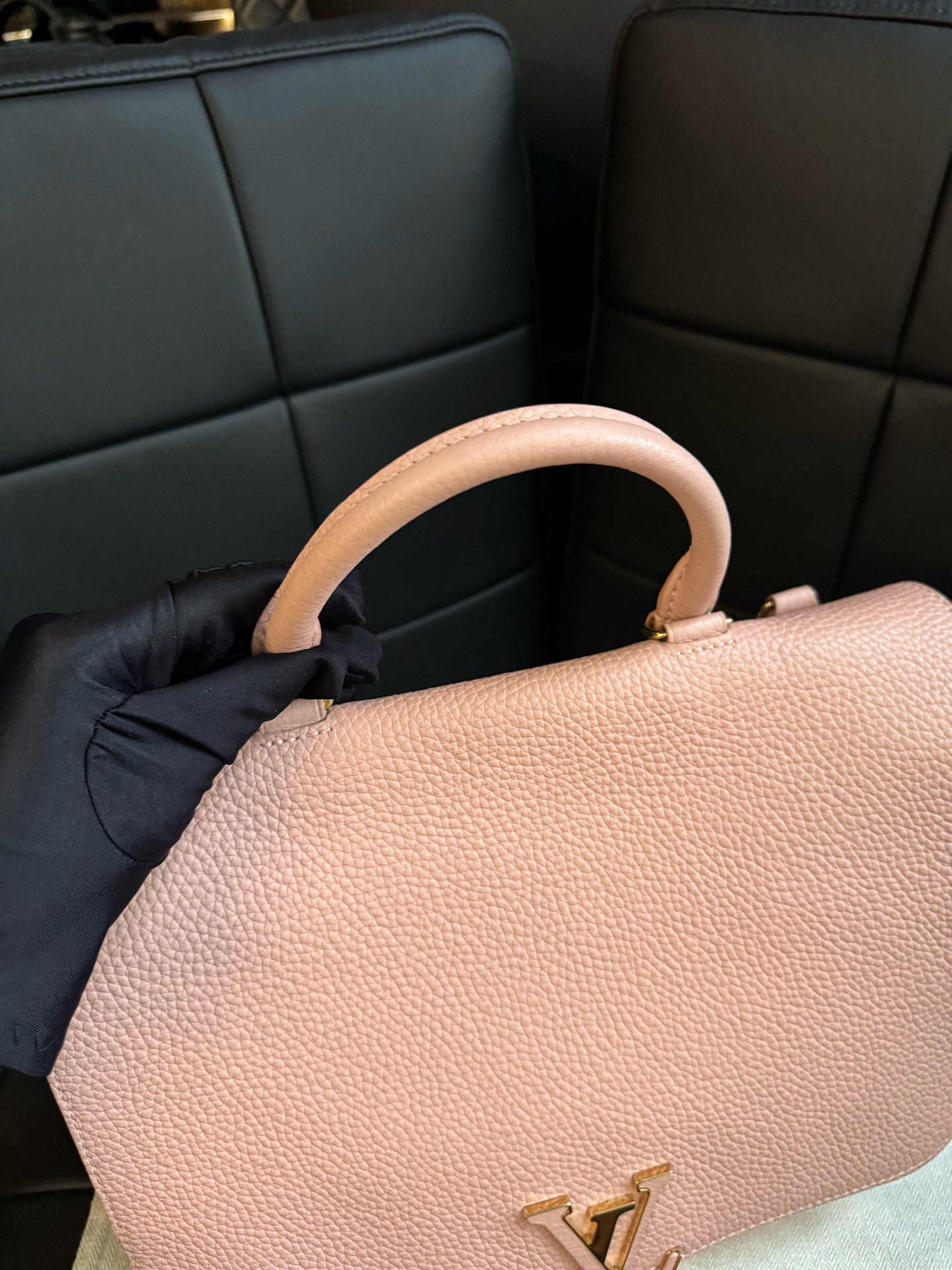 Louis Vuitton - Pochette Metis - Leather - Pink - (medium)