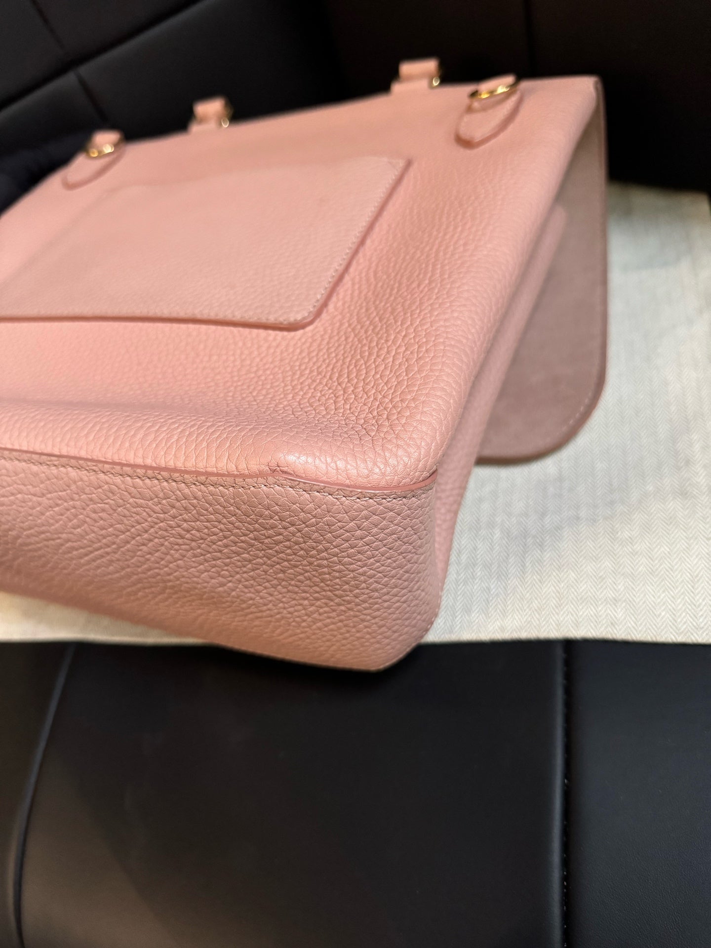 Louis Vuitton - Pochette Metis - Leather - Pink - (medium)