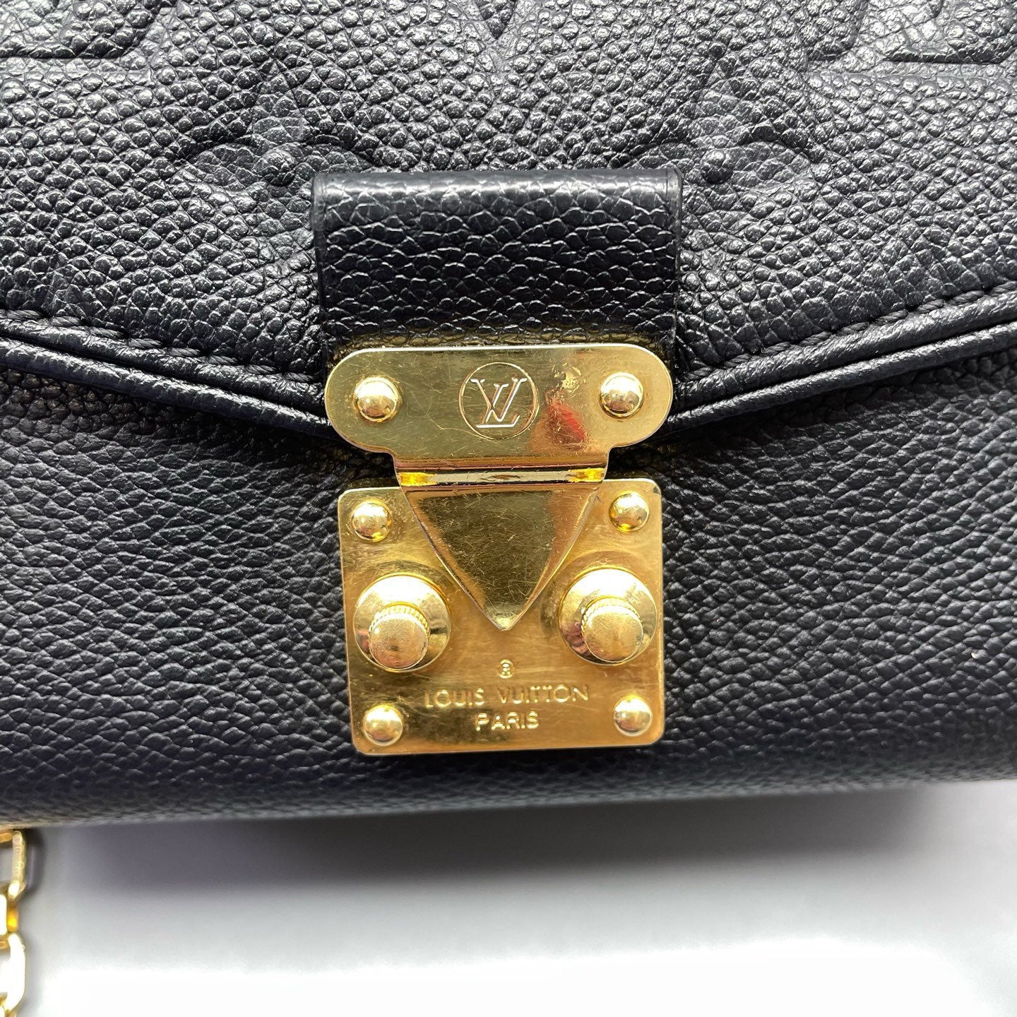 Louis Vuitton - Pochette Métis Mini - Monogram Empreinte leather - Black - (mini)