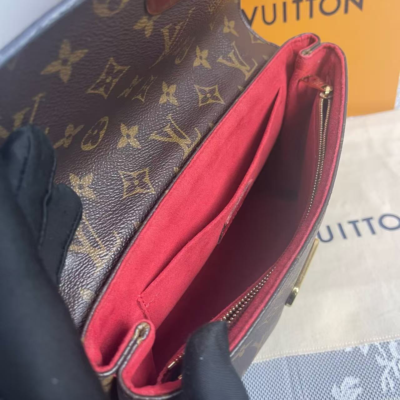 Louis Vuitton - Pochette Métis - Monogram canvas and grain leather - Brown, Red - (medium)