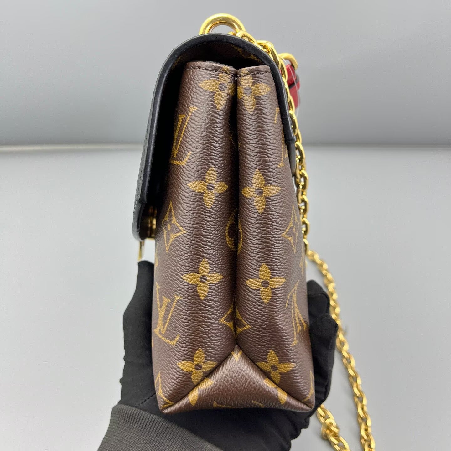 Louis Vuitton - Pochette Métis - Monogram canvas and grained leather - Black and Brown - (medium)