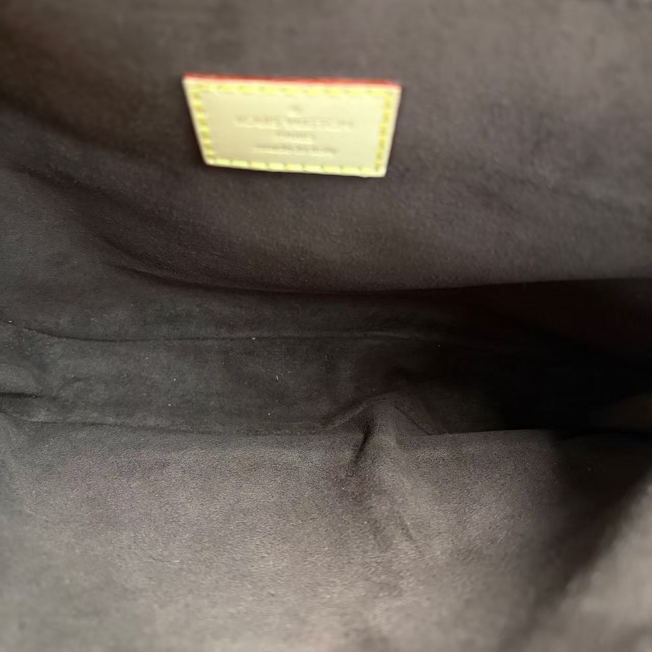 Louis Vuitton - Pochette Metis - Monogram coated canvas with vachetta leather trim - Brown - (Medium)
