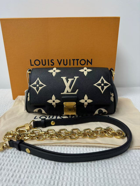 Louis Vuitton - Pochette Metis - Monogram Empreinte Leather - Black - (medium)