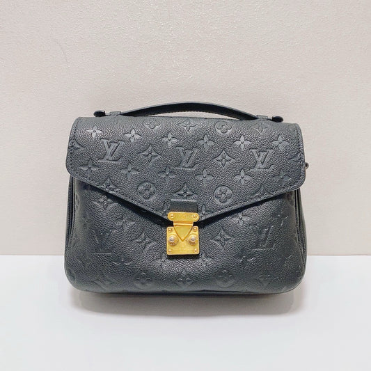 Louis Vuitton - Pochette Metis - Monogram Empreinte leather - Black - (Small)