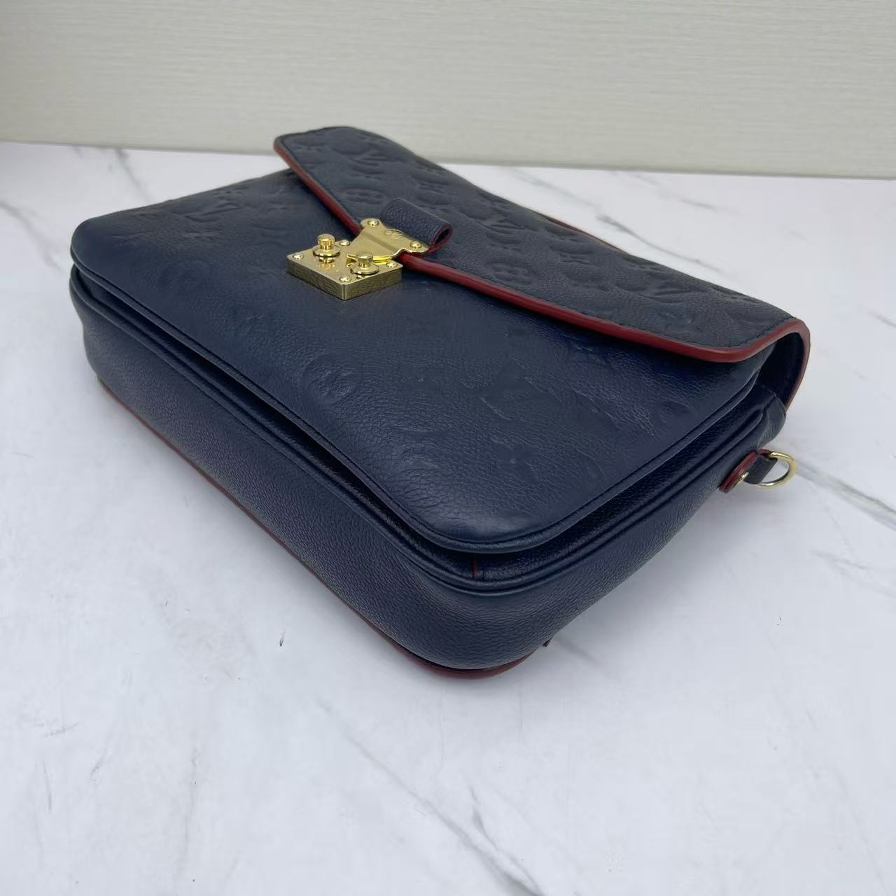 Louis Vuitton - Pochette Métis - Monogram Empreinte leather - Blue with Dark Red Trim - (medium)