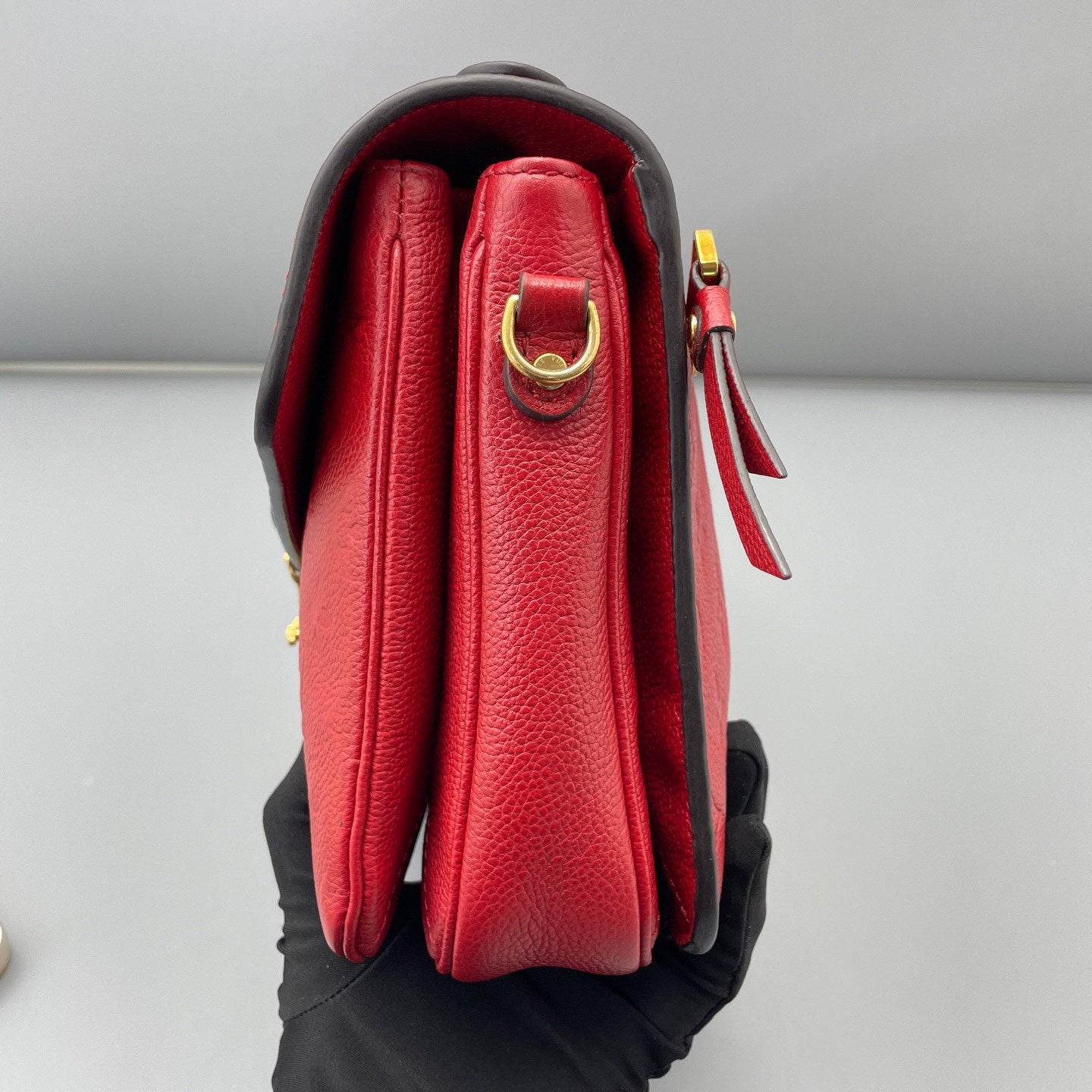 Louis Vuitton - Pochette Metis - Monogram Empreinte leather - Red - (medium)