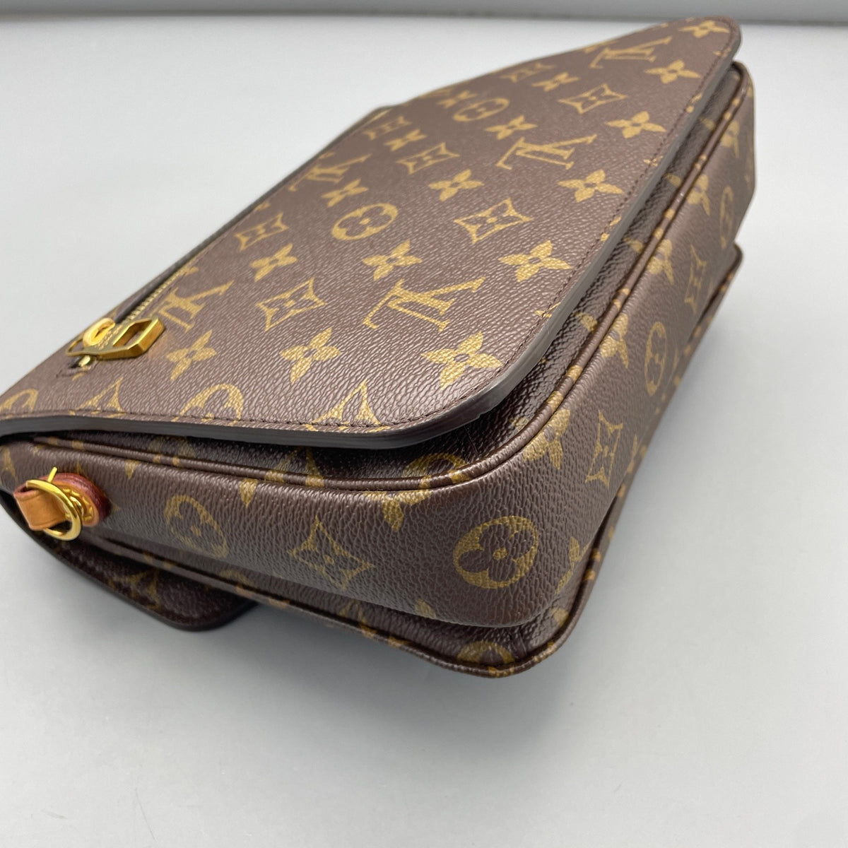 Louis Vuitton - Pochette Metis - Synthetic - Brown