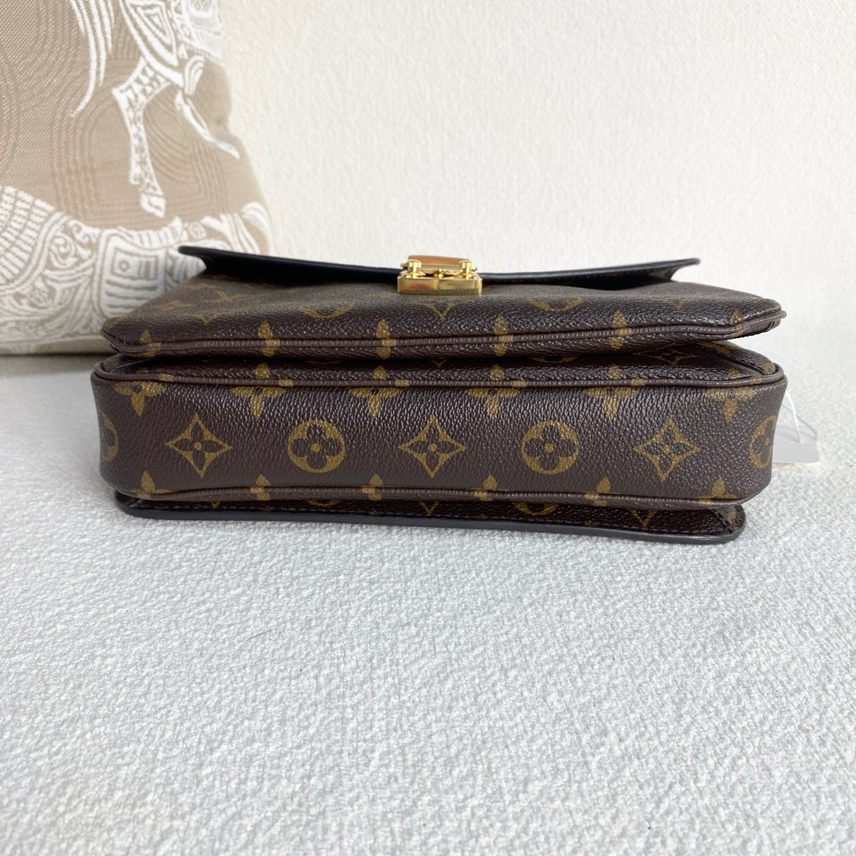 Louis Vuitton - Pochette Metis - Synthetic - Brown - (small)