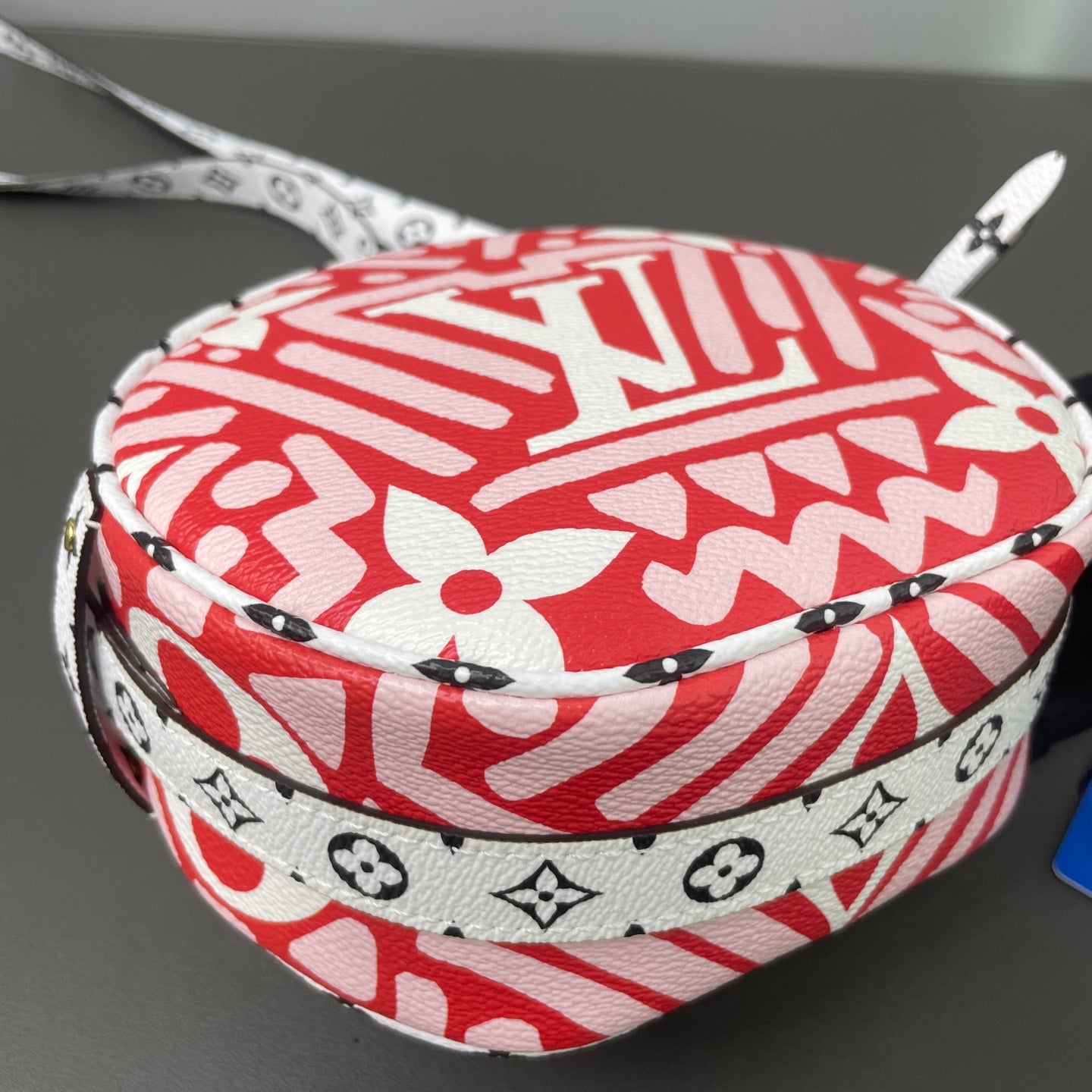 Louis Vuitton - Pochette Round - Synthetic - Multicolour - (mini)