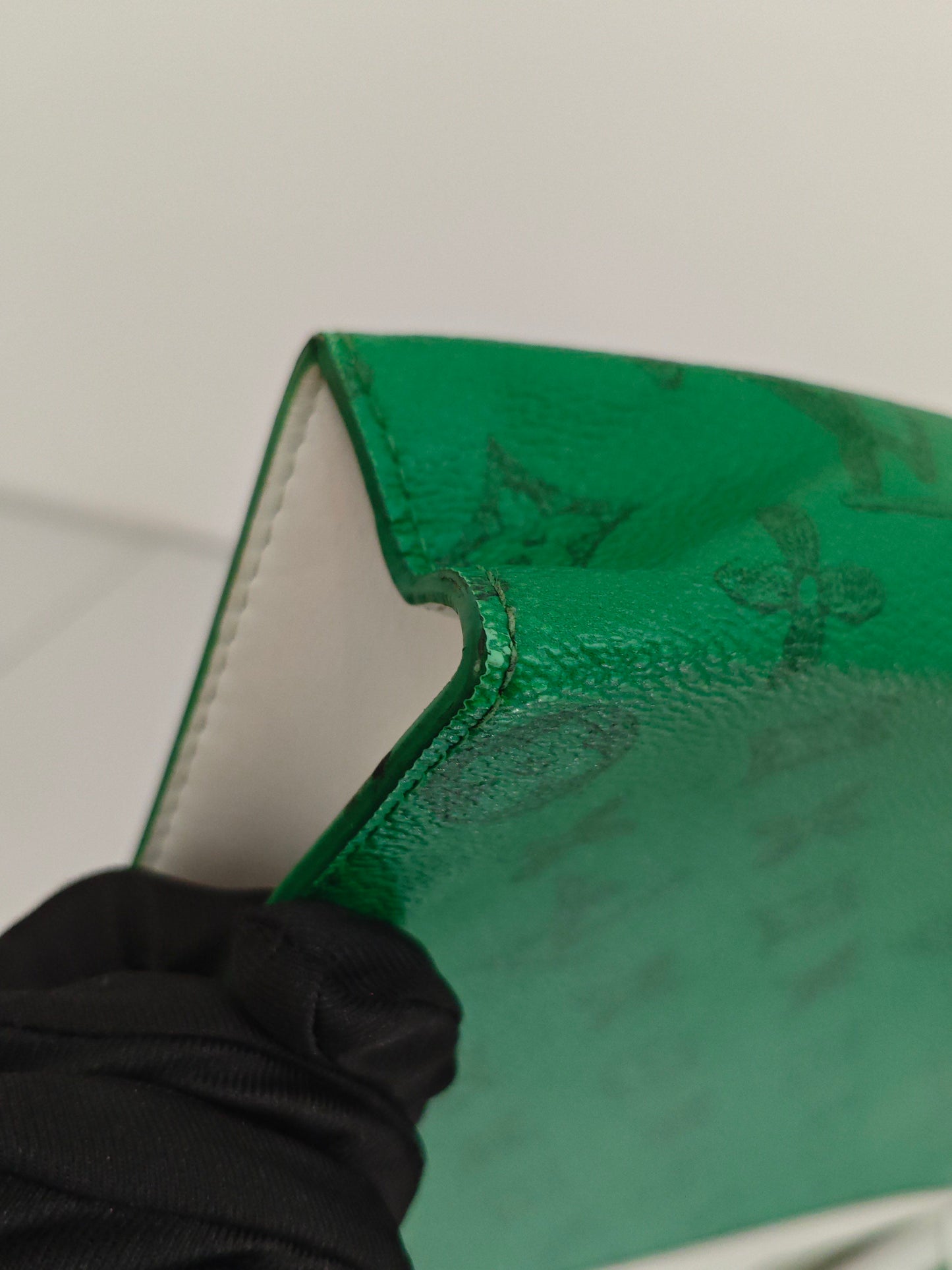 Louis Vuitton - Pochette Voyage - Coated canvas with leather trim - Green