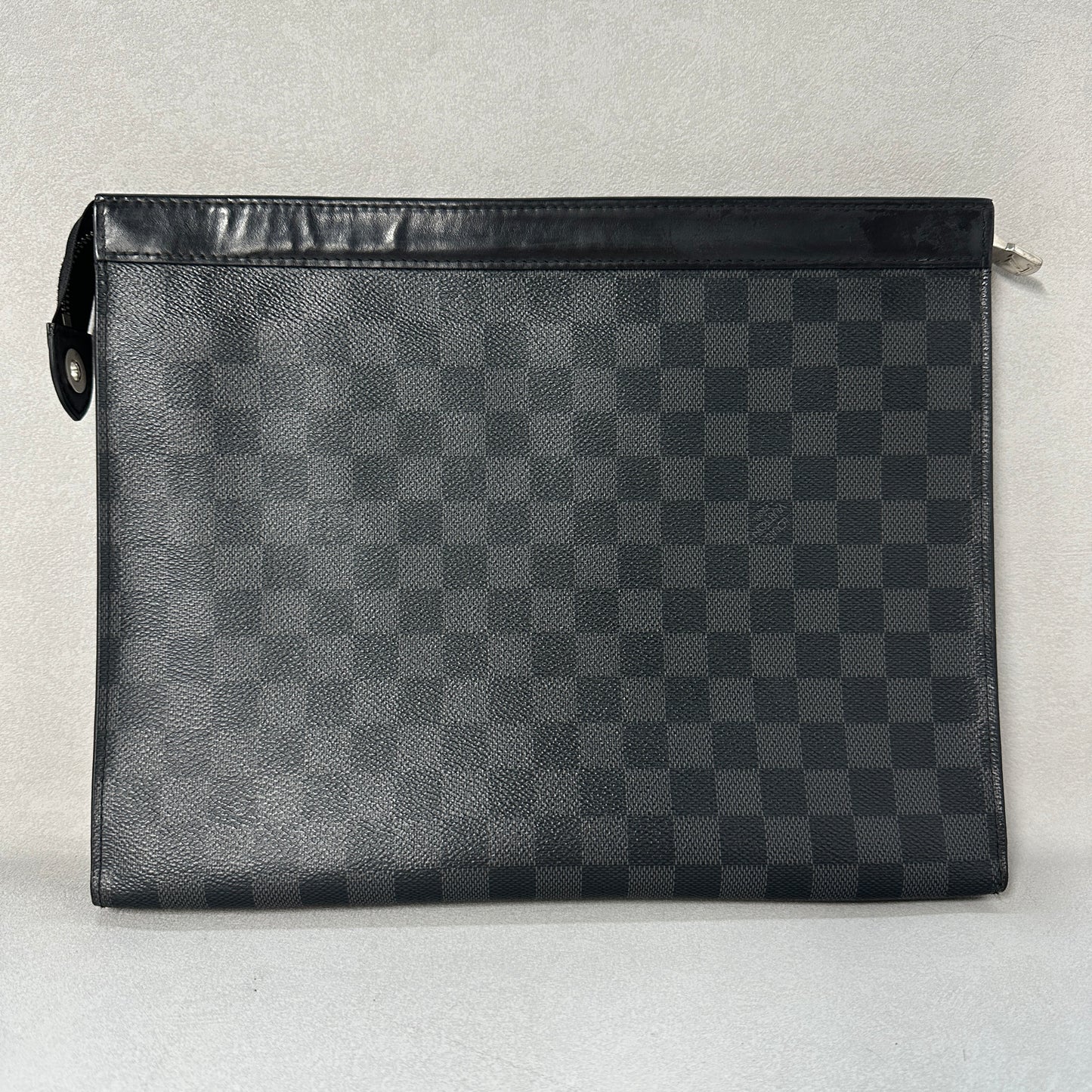 Louis Vuitton - Pochette Voyage - Leather - Black - (large)