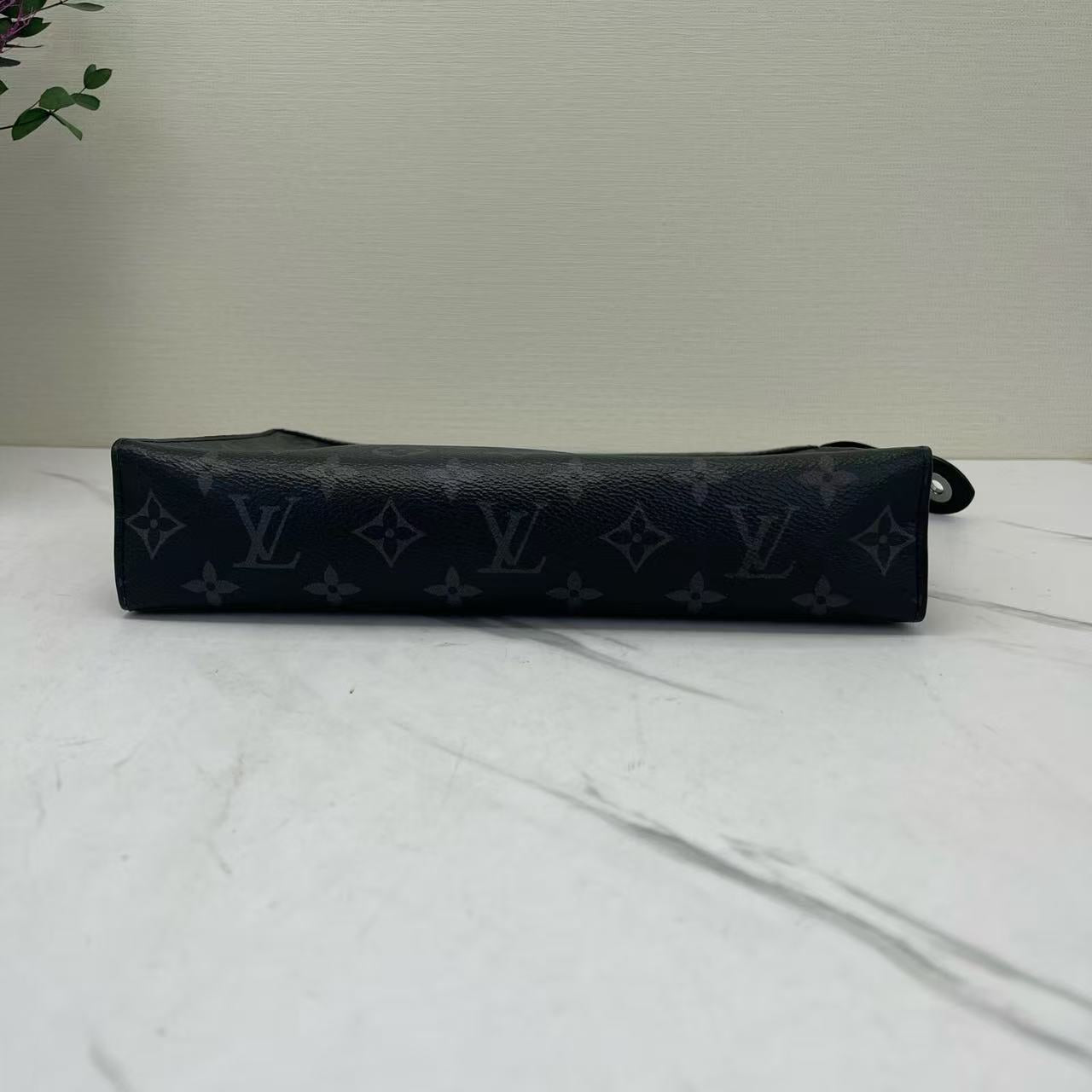 Louis Vuitton - Pochette Voyage - Monogram Eclipse coated canvas with leather trim - Black - (medium)