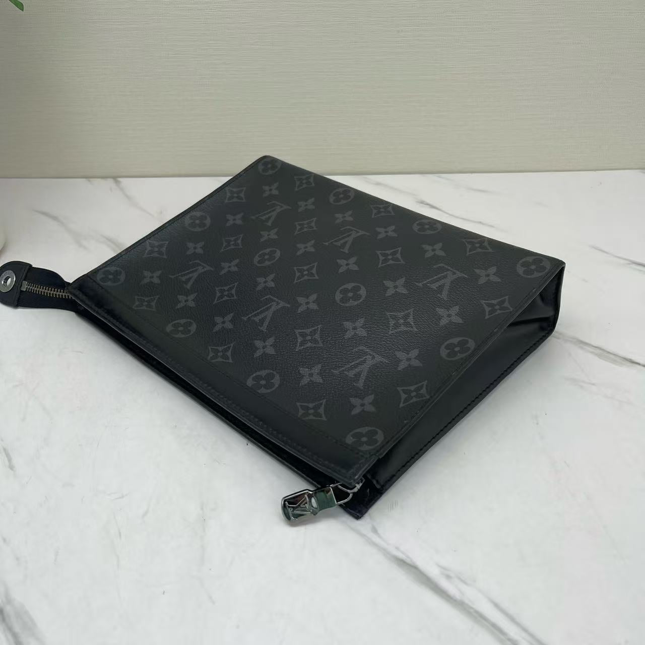 Louis Vuitton - Pochette Voyage - Monogram Eclipse coated canvas with leather trim - Black - (medium)