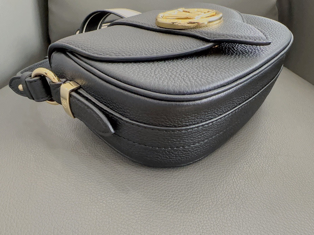 Louis Vuitton - Pont 9 - Leather - Black - (mini)