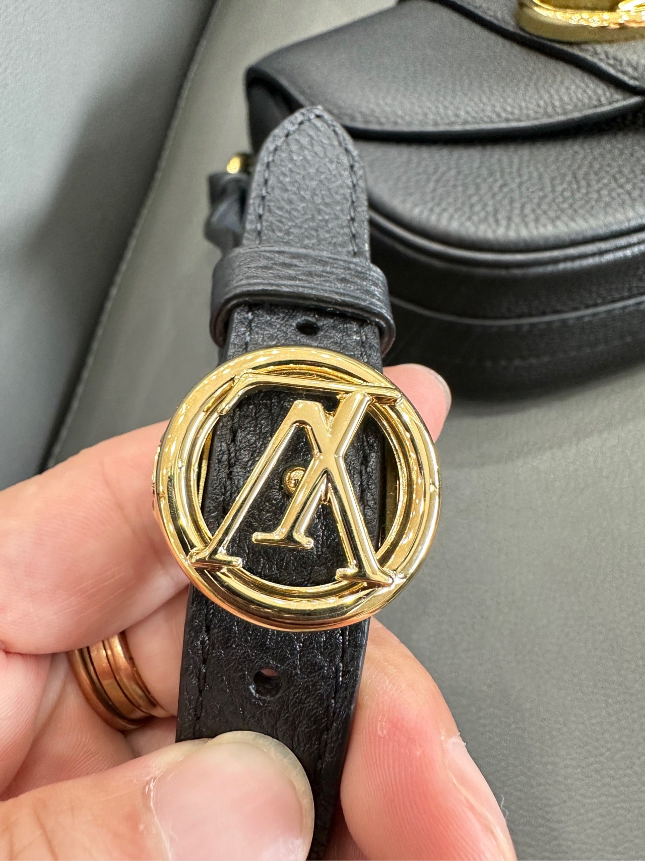Louis Vuitton - Pont 9 - Leather - Black - (mini)