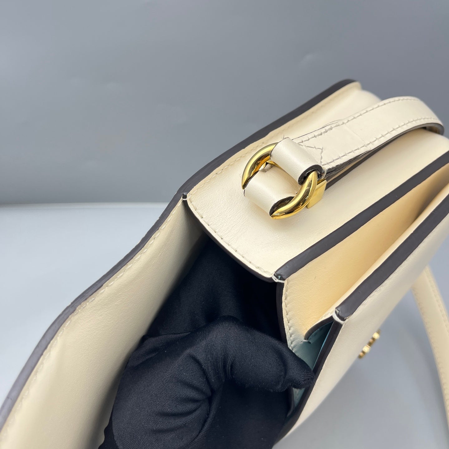 Louis Vuitton - Pont 9 - Leather - White - (Small)