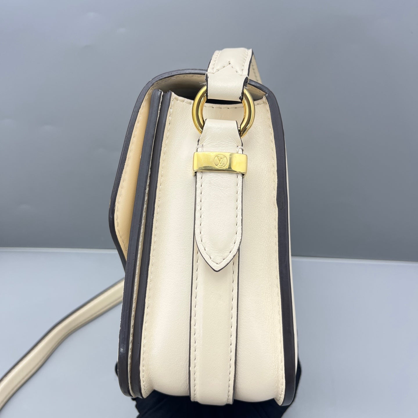 Louis Vuitton - Pont 9 - Leather - White - (Small)