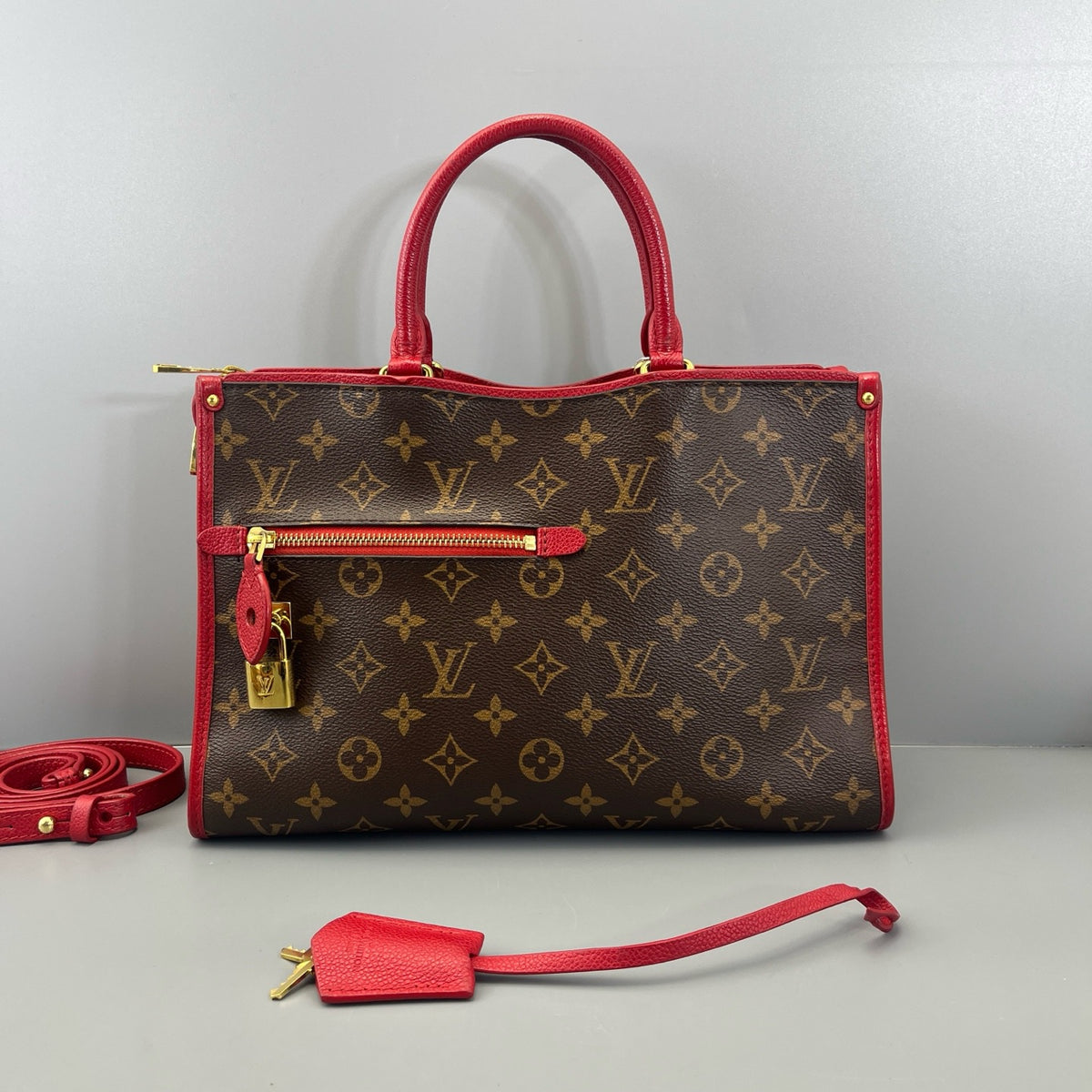 Louis Vuitton - Popincourt - Leather - Brown - (medium)