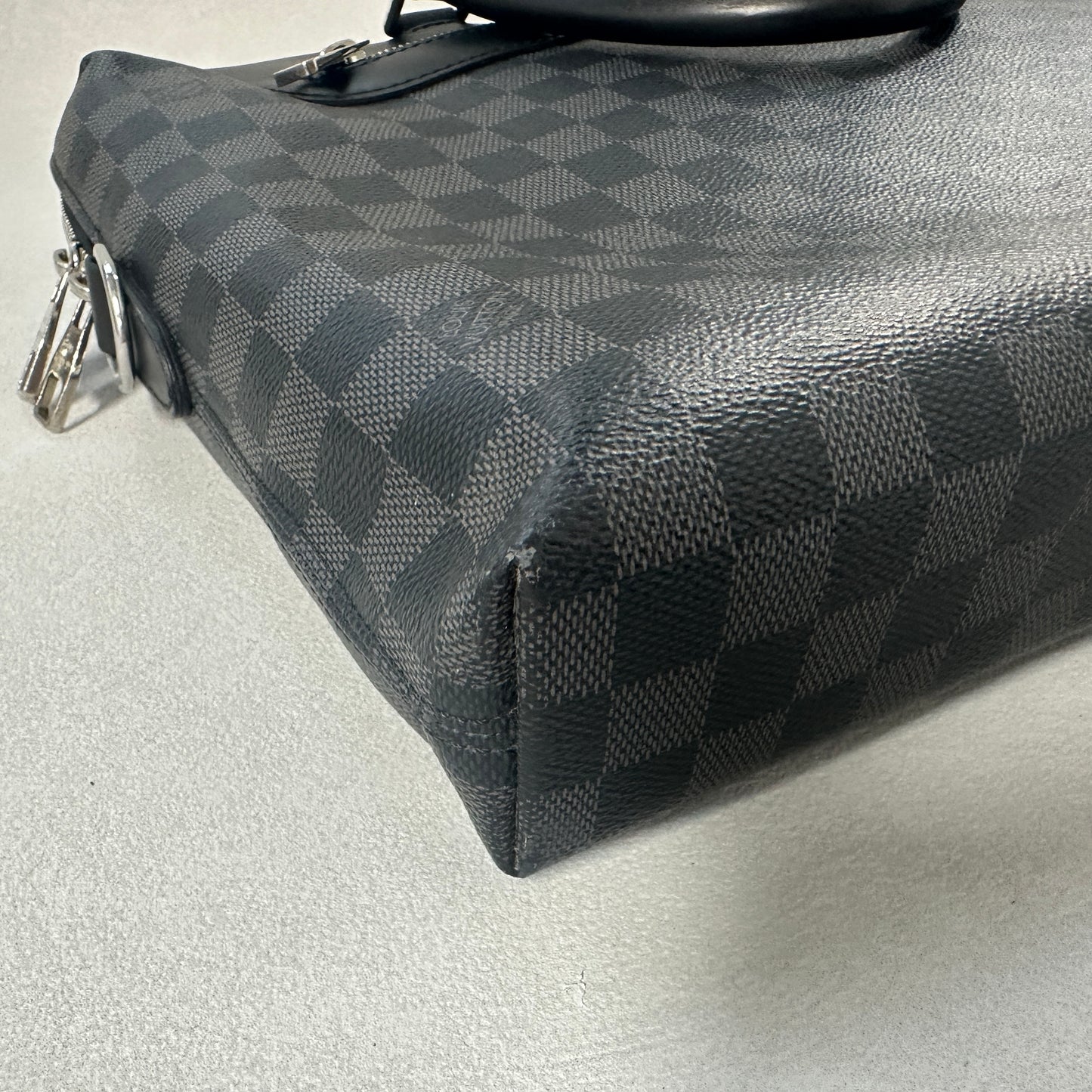 Louis Vuitton - Porte-Documents Voyage PM - Synthetic - Black - (medium)