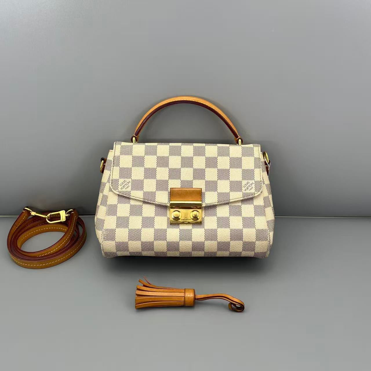 Louis Vuitton - Postman Bag - Damier Azur coated canvas with natural cowhide leather trim - White - (Small)