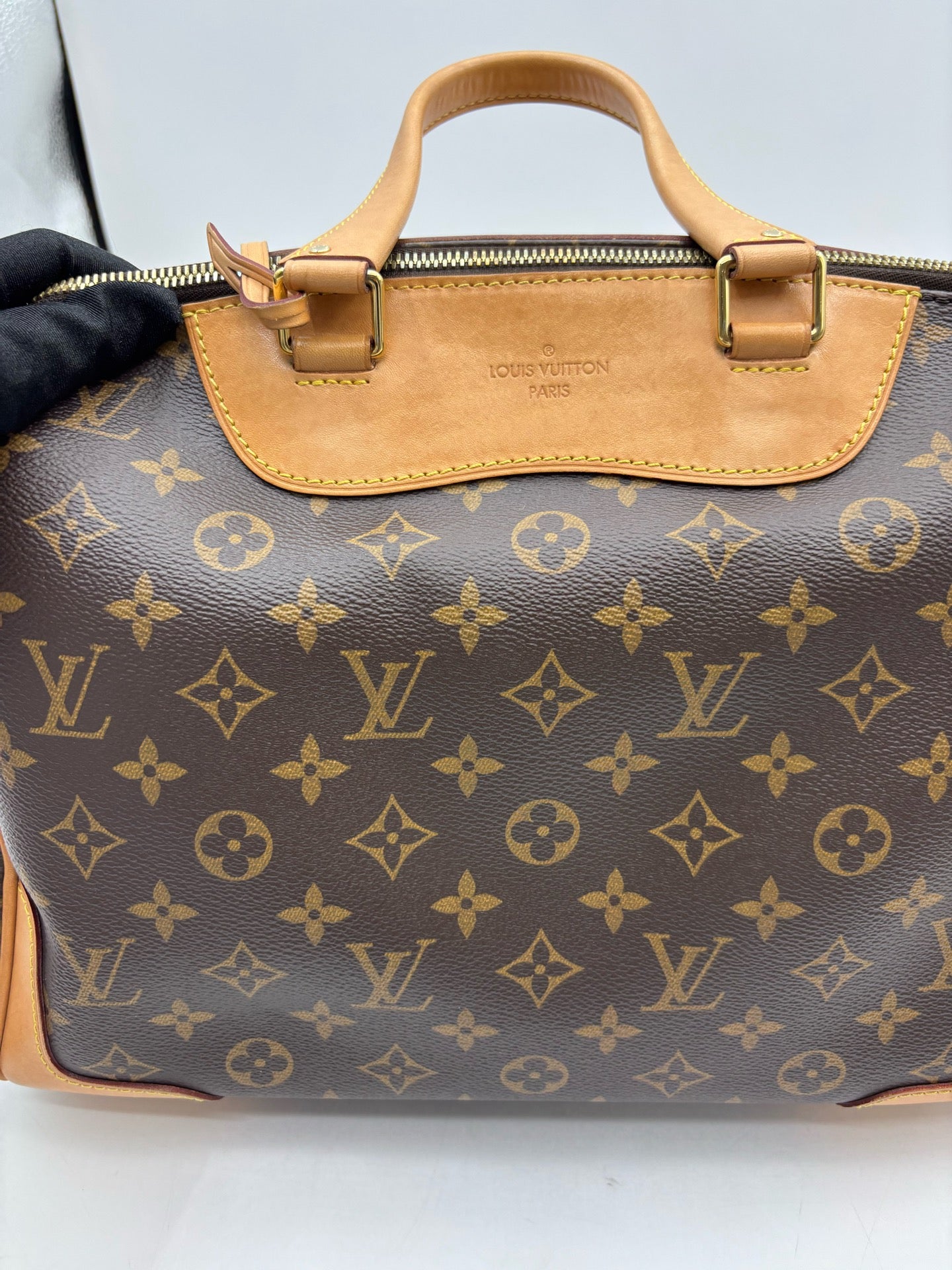Louis Vuitton - Retiro - Leather - Brown - (medium)