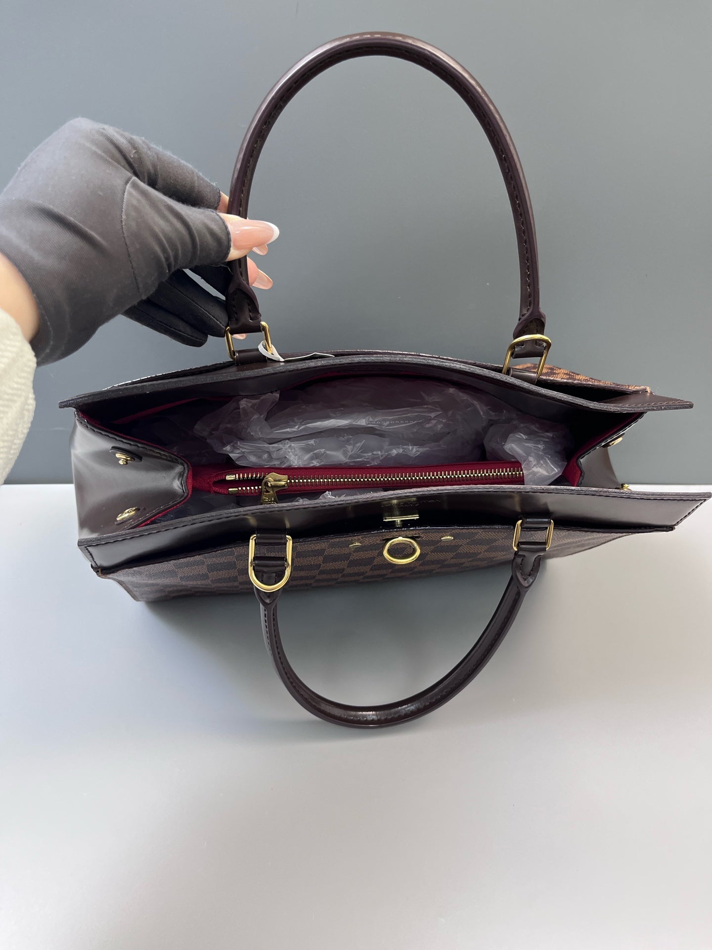 Louis Vuitton - Rivoli - Synthetic - Brown - (medium)