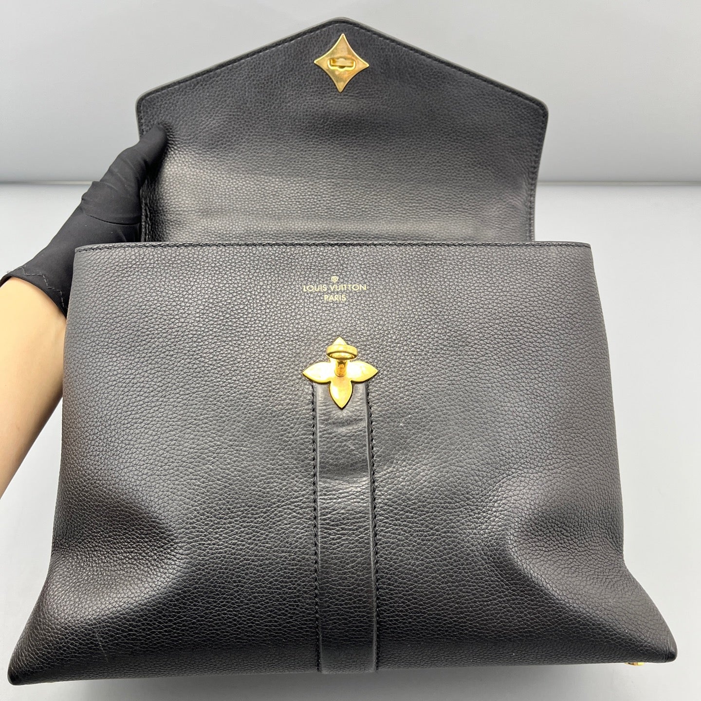 Louis Vuitton - Rose des Vents - Leather - Black