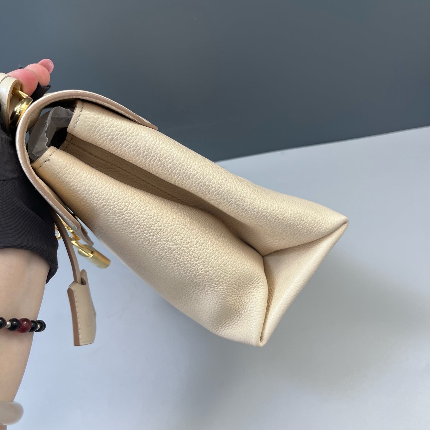 Louis Vuitton - Rose des Vents - Leather - Beige - (medium)