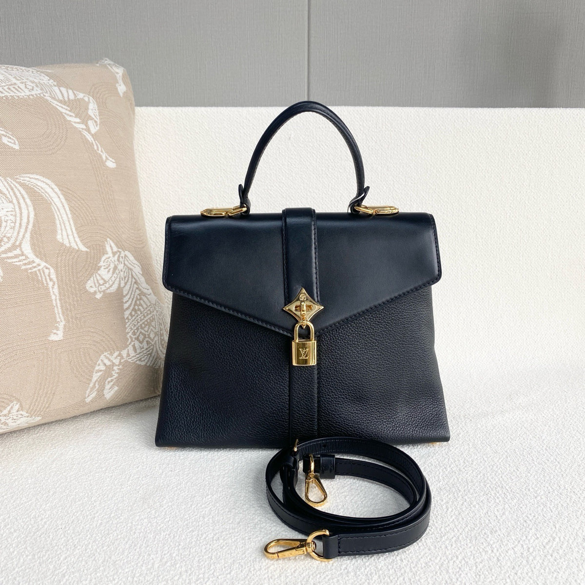 Louis Vuitton - Rose des Vents - Leather - Black - (medium)