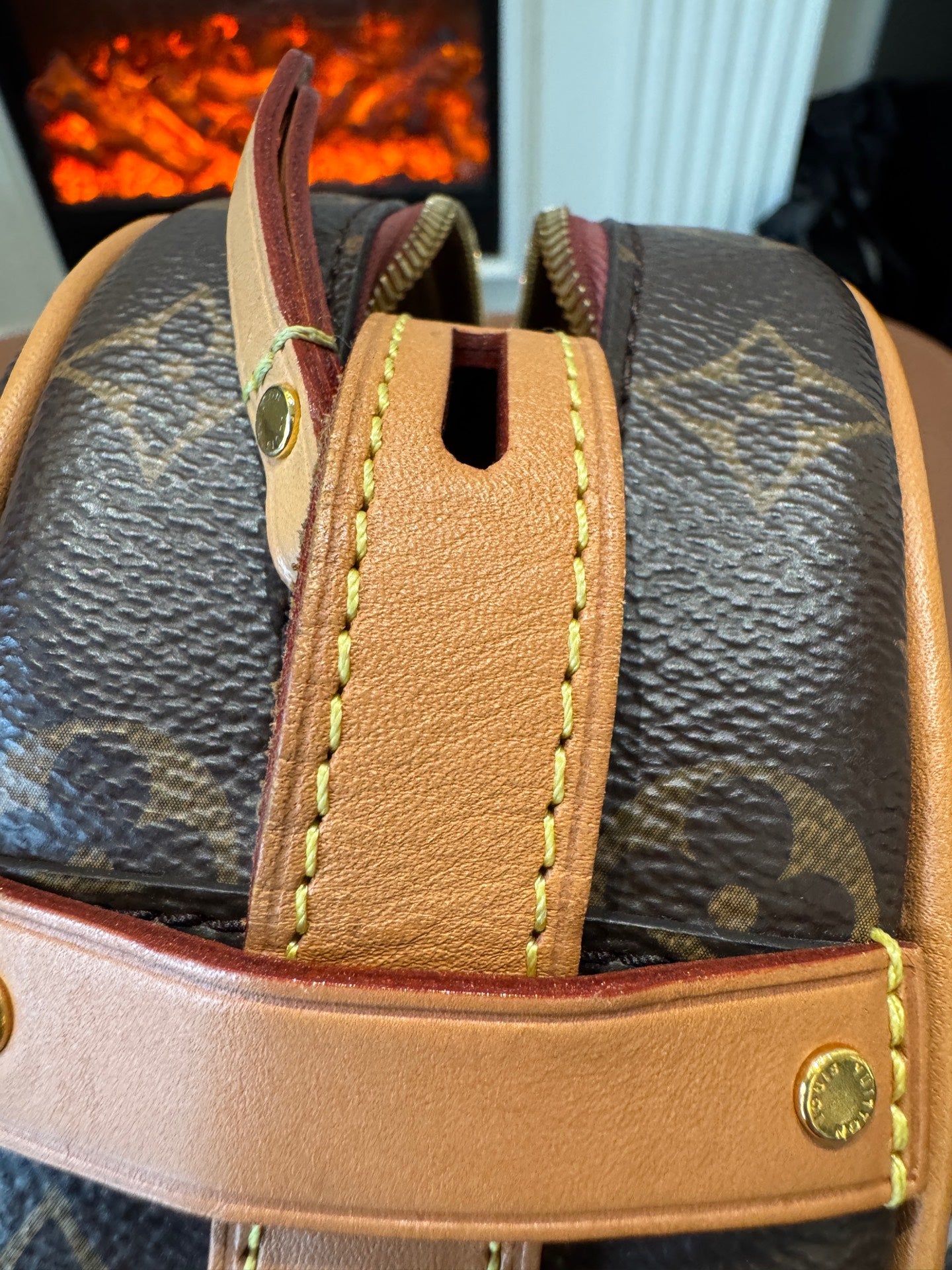 Louis Vuitton - Round Bag - Leather - Brown - (small)