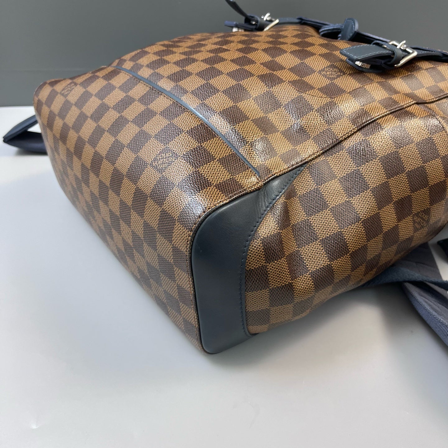 Louis Vuitton - Runner - Synthetic - Multicolour - (large)