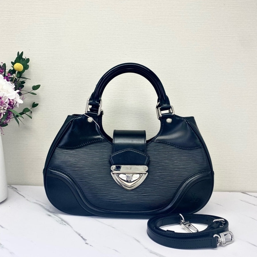 Louis Vuitton - Sac Montaigne - Leather - Black - (medium)