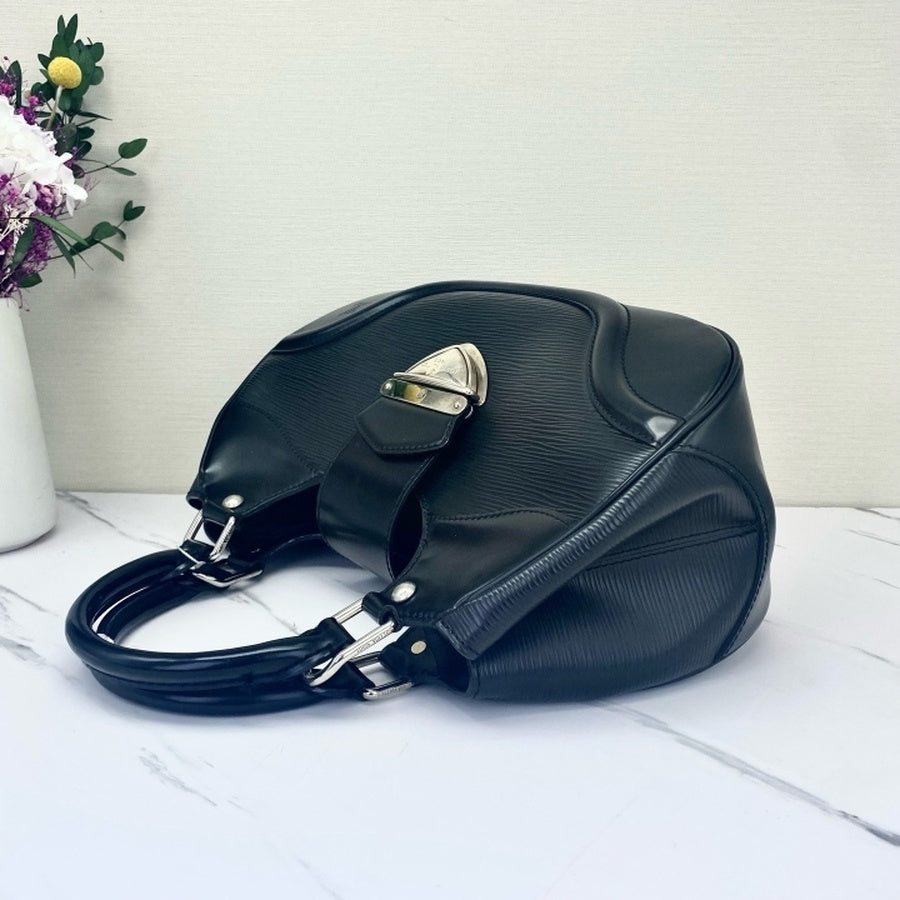 Louis Vuitton - Sac Montaigne - Leather - Black - (medium)
