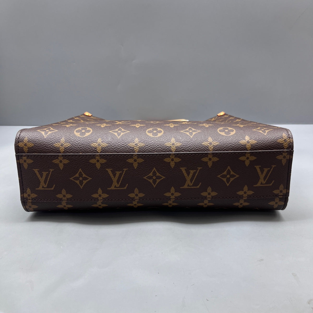 Louis Vuitton - Sac Plat - Leather - Brown - (medium)