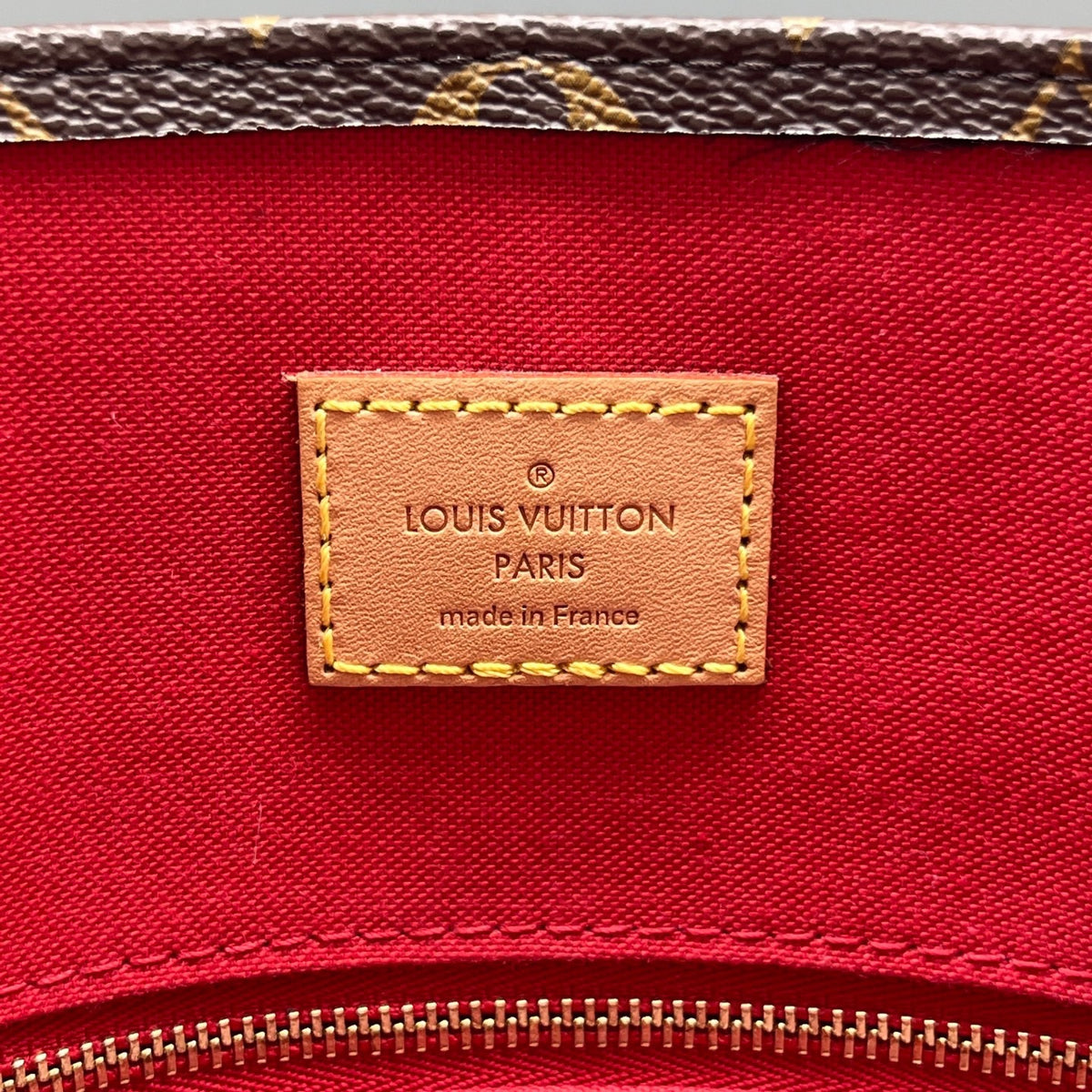 Louis Vuitton - Sac Plat - Leather - Brown - (medium)